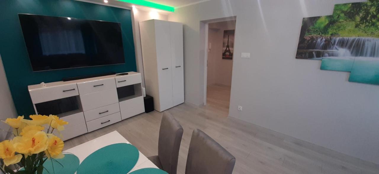 Apartament Przy Promenadzie Usteckiej Stolpmünde Exterior foto